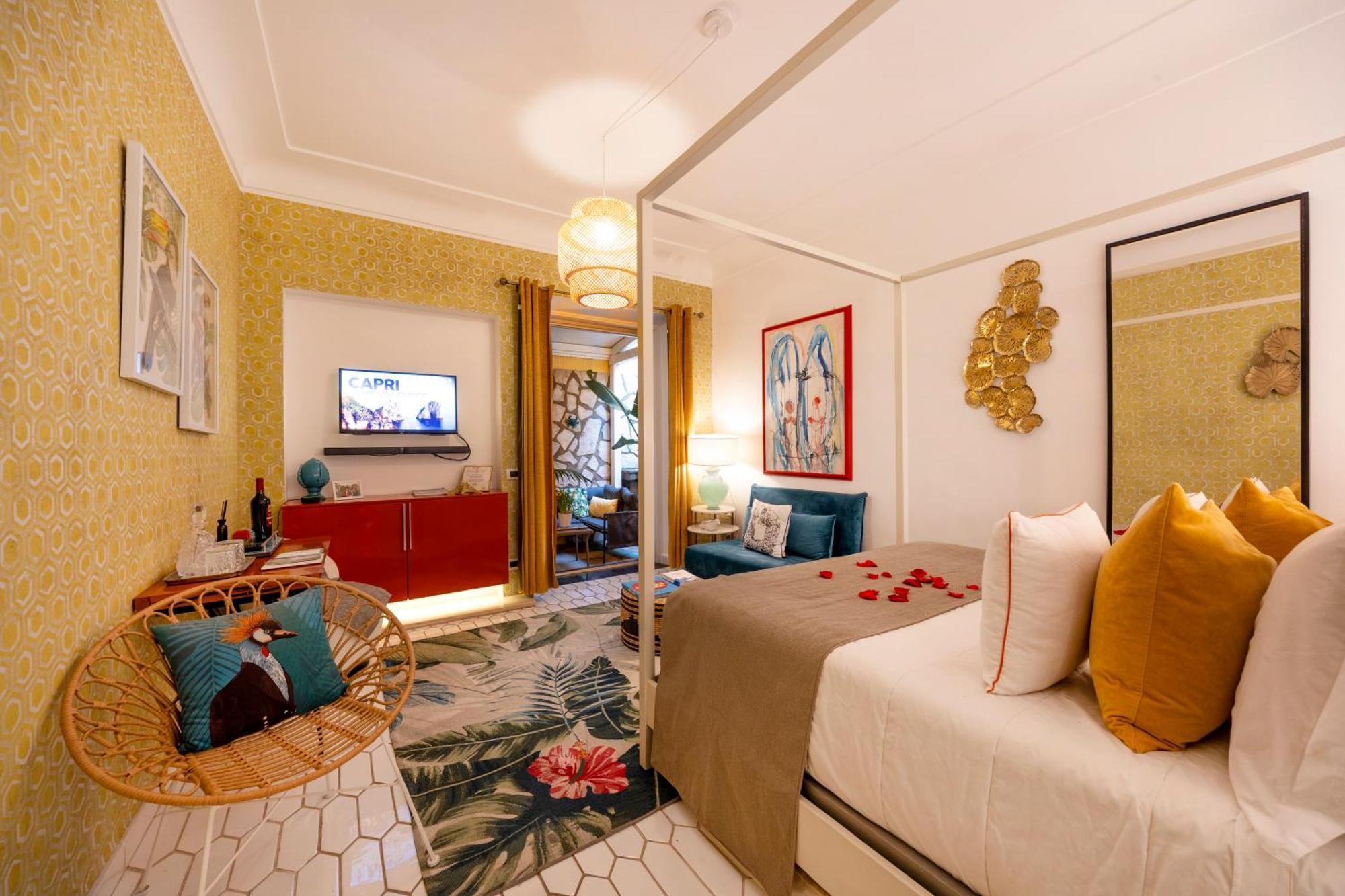 Suite Apartment Capri Con Jacuzzi In Piazzetta Exterior photo